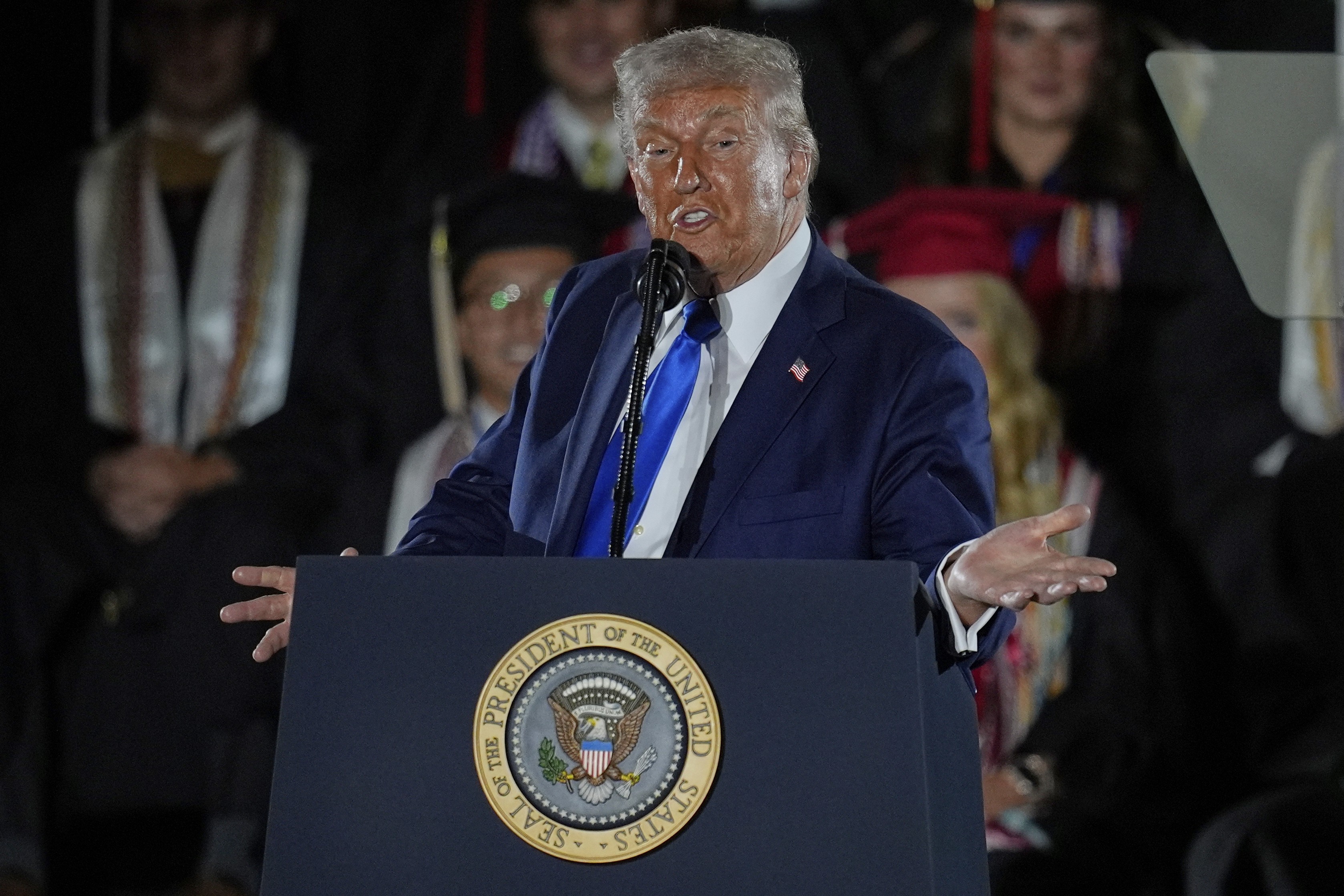 Trump fala em período de transição e minimiza risco de recessão nos EUA | Economia | G1
