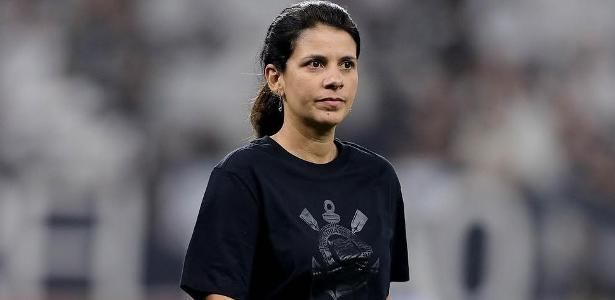 Corinthians demite chefe do departamento médico após polêmica com ...