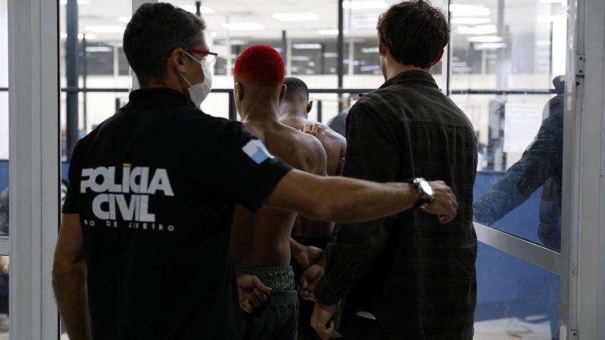 Operação no Rio: nº de presos enviado ao STF diverge da polícia