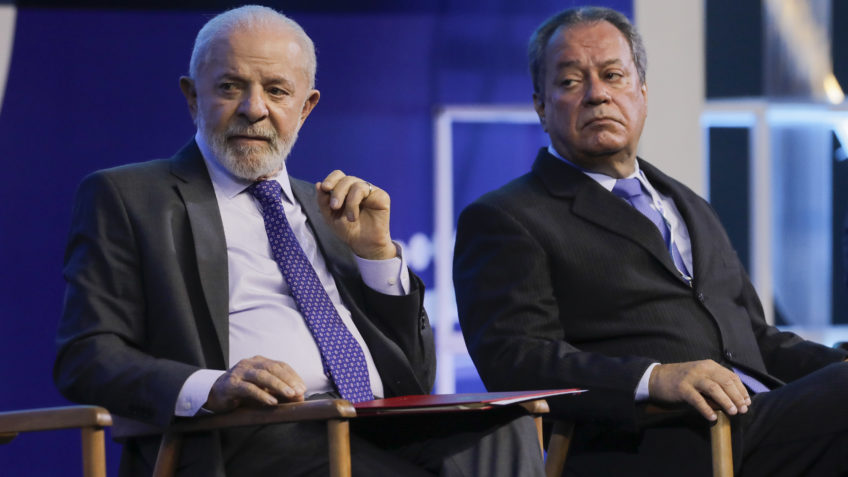 Indústria critica juros de 15% ao ano: Juros altos travam o Brasil