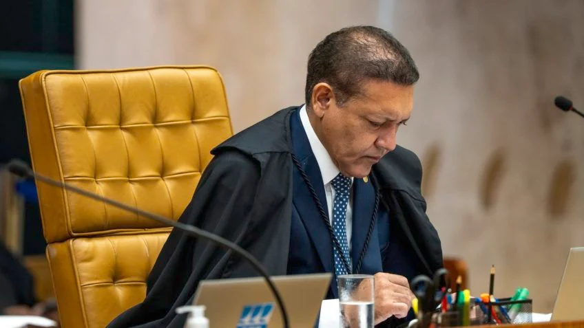 Nunes Marques suspende todas as bets reguladas por municípios