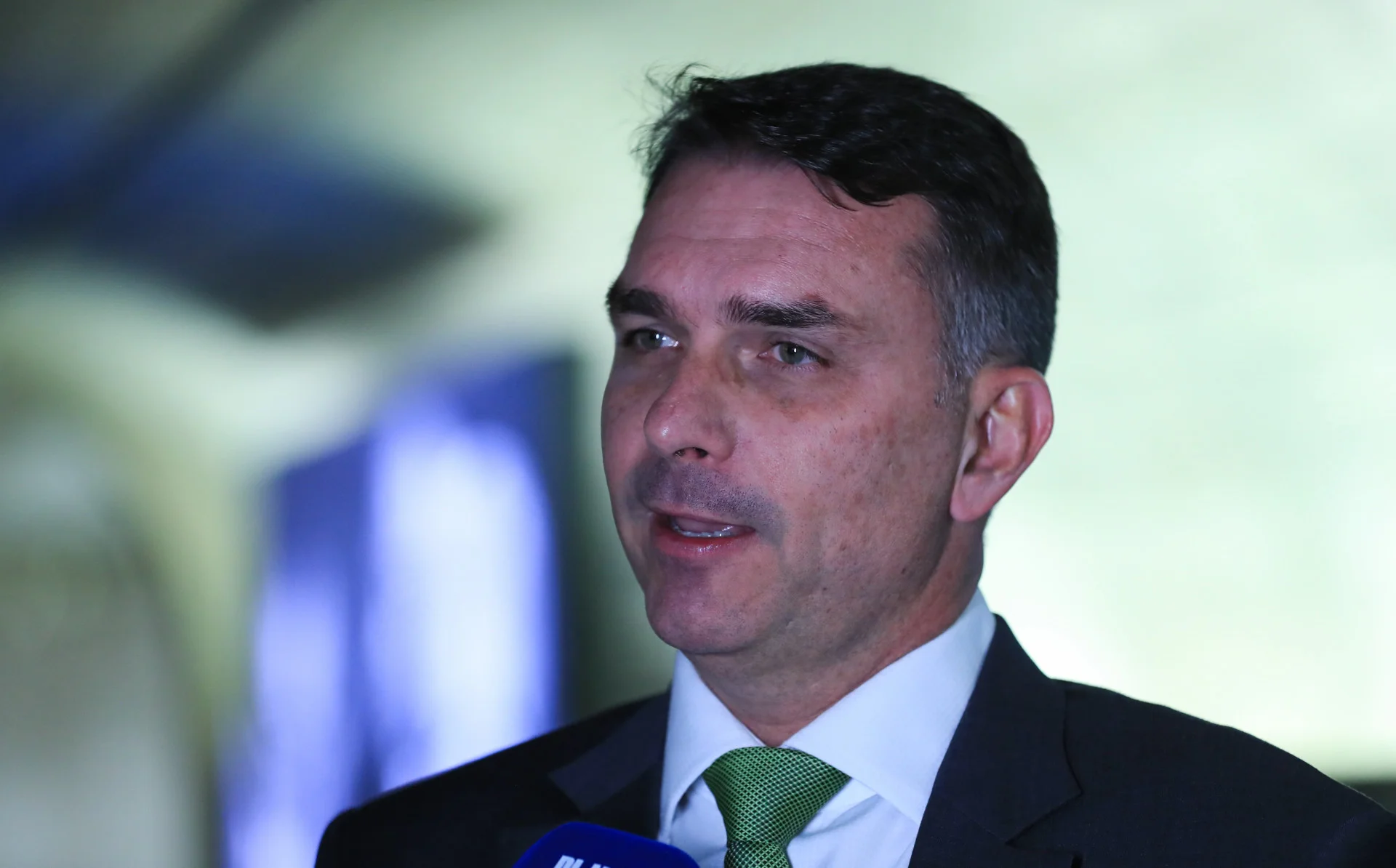 Bolsonaro escolhe o filho Flávio como candidato à Presidência em 2026 abc+