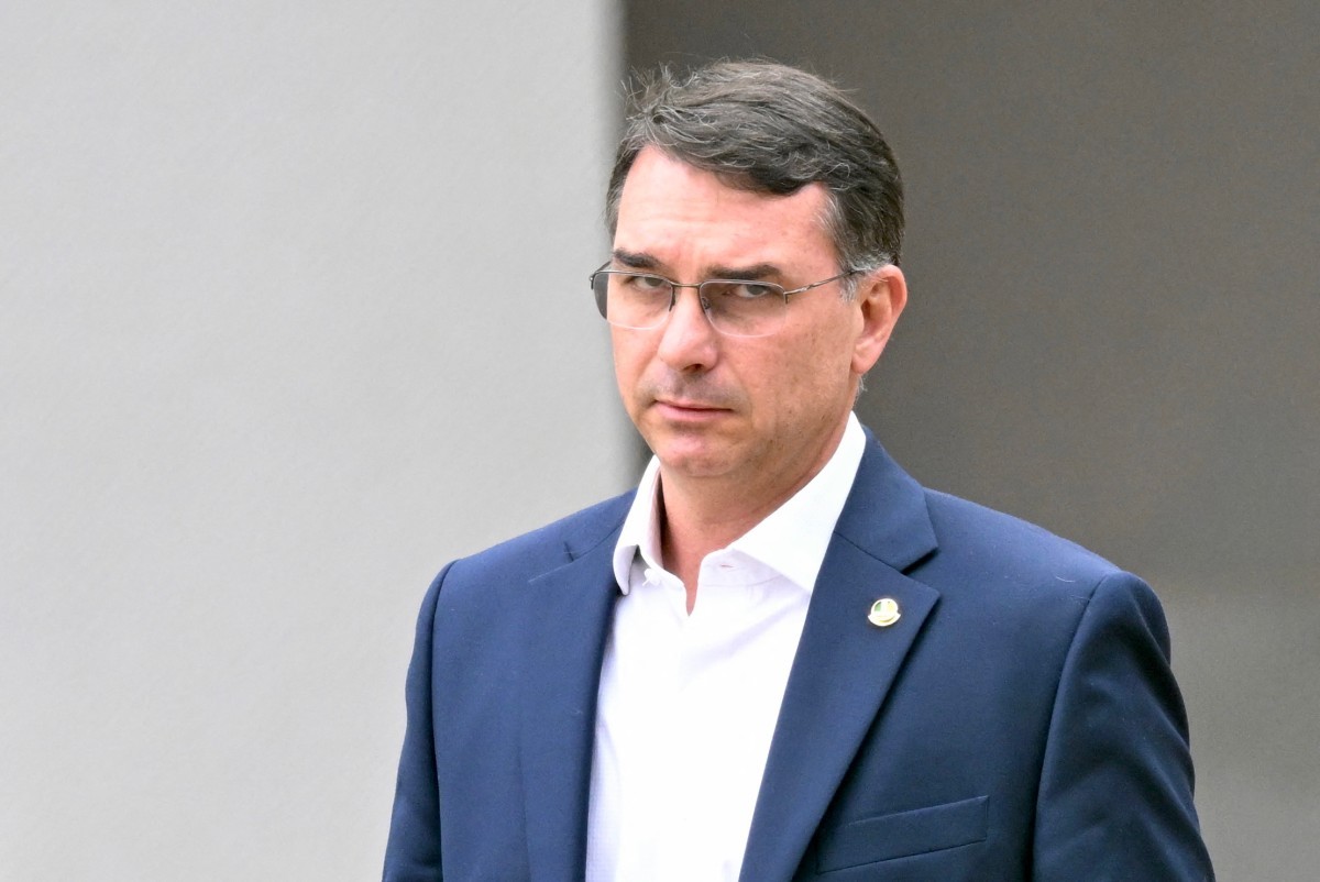 Aliados de Bolsonaro veem fala de Flávio como desastrosa G1