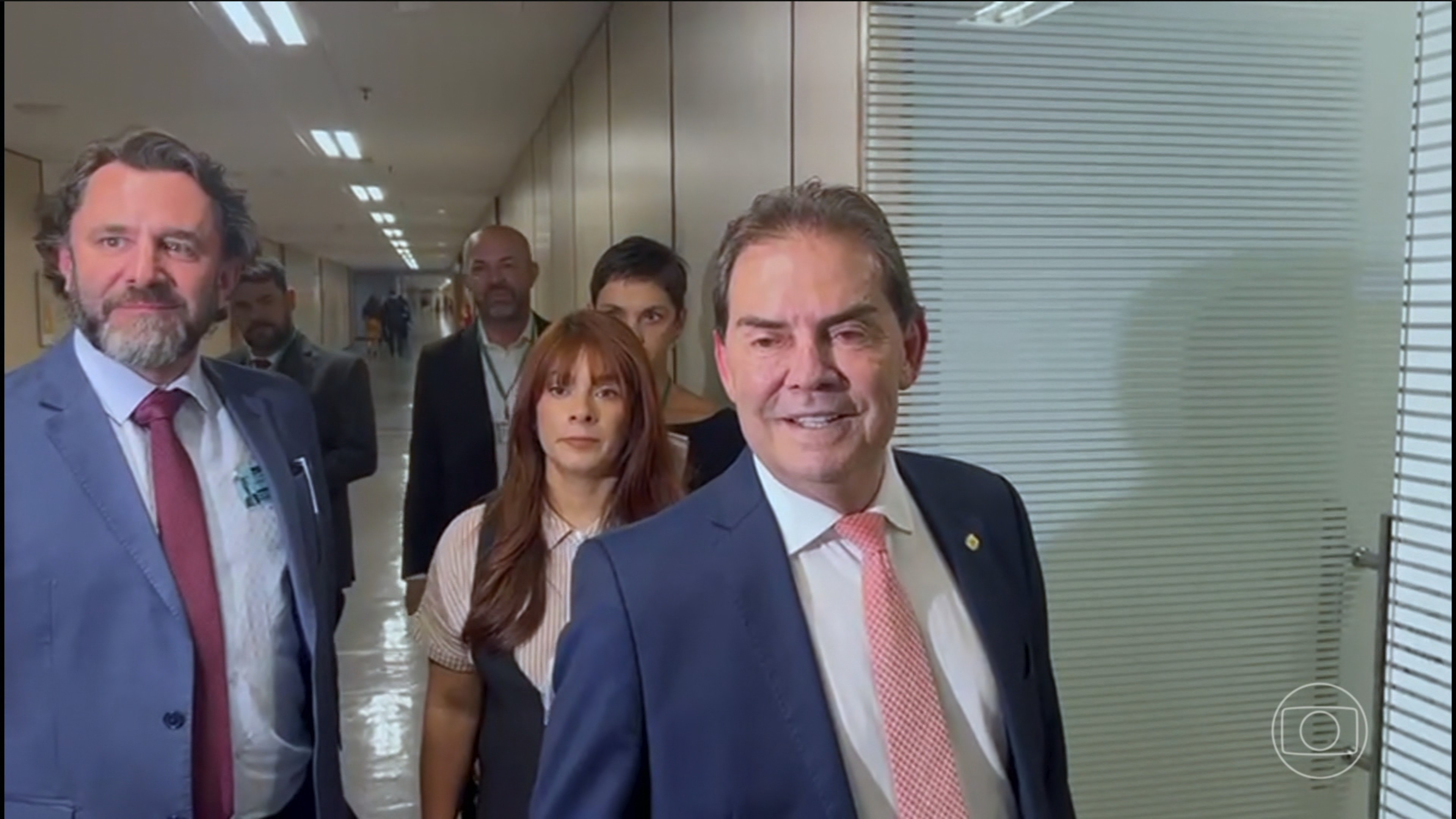 Pena de Bolsonaro pode cair para pouco mais de 2 anos, diz relator do PL da Dosimetria G1