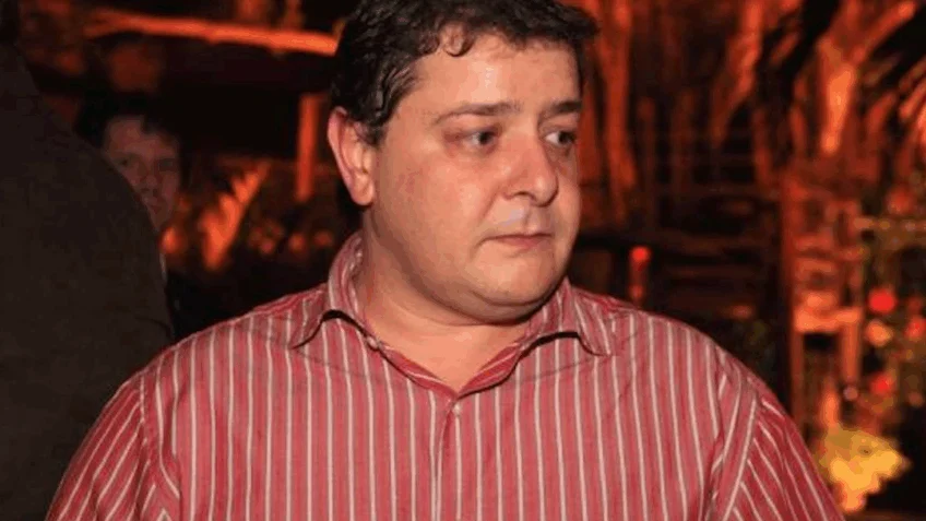 Citado pela PF, Lulinha volta ao Brasil para festas de fim de ano