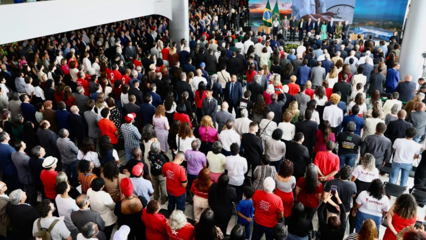 Lula veta integralmente o PL da Dosimetria