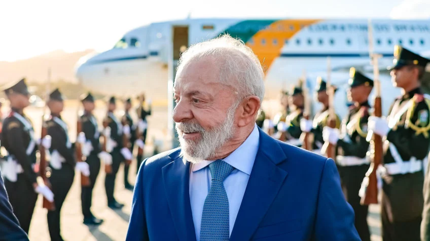 Lula critica divisão regional e rejeita ingerência na América Latina