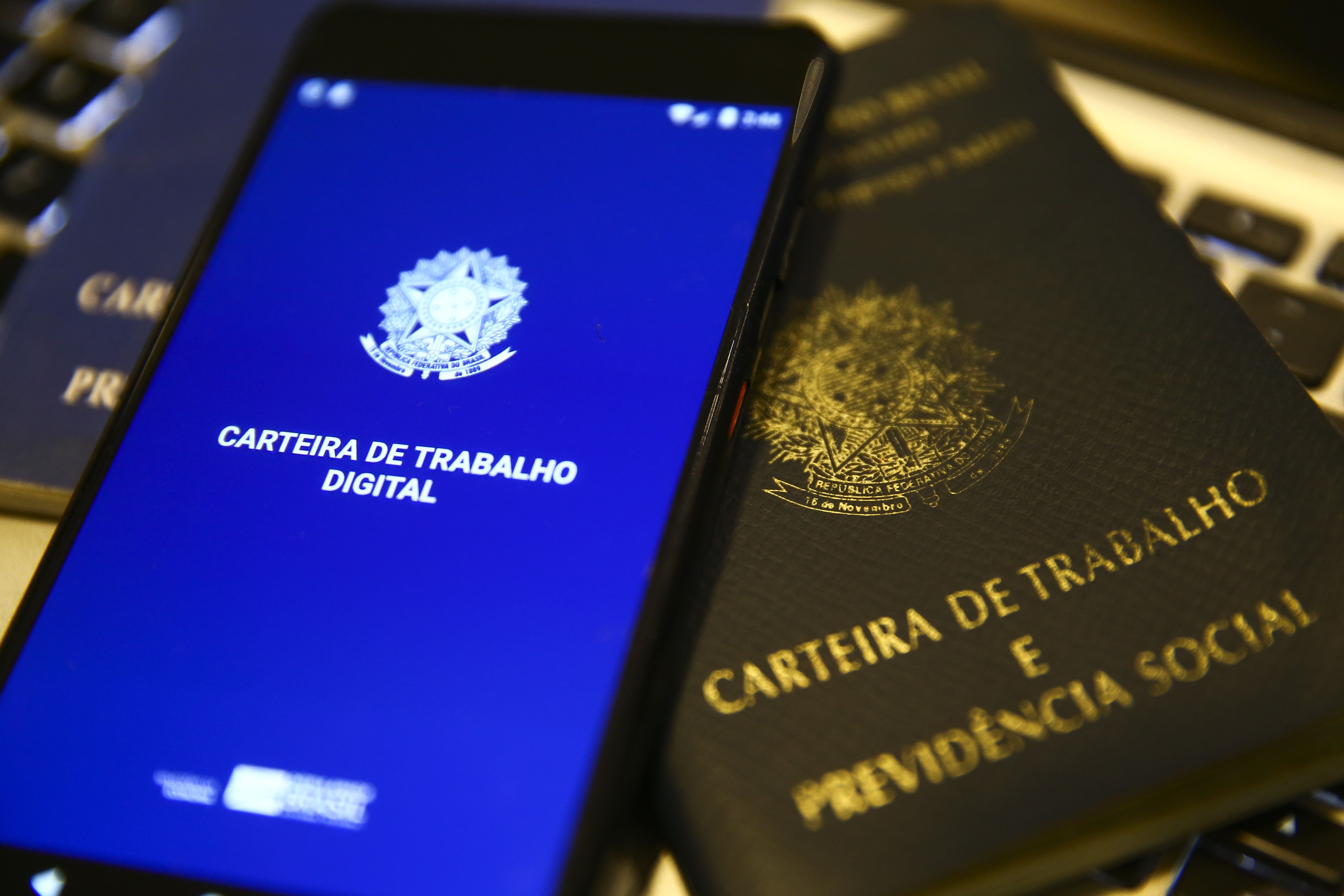 O mercado de trabalho em transformação - O Assunto 1654 G1