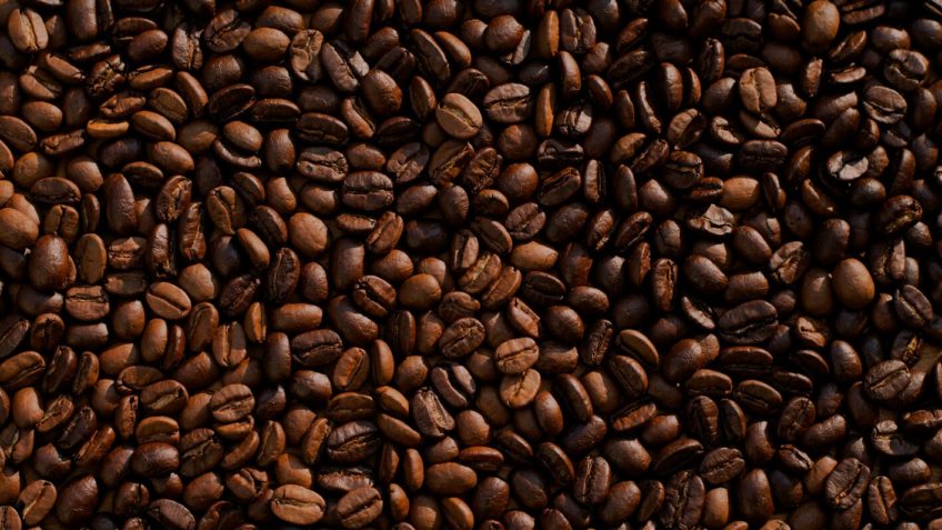 Brasil deve produzir 66,2 milhões de sacas de café em 2026