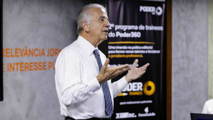 Defesa atua como “vendedora” para sustentar indústria, diz Múcio