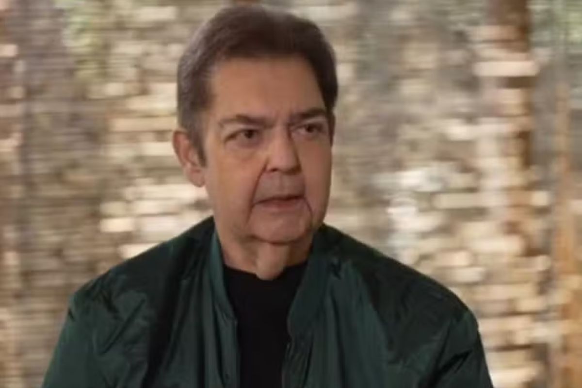 Faustão tem alta adiada e assessoria explica o motivo 