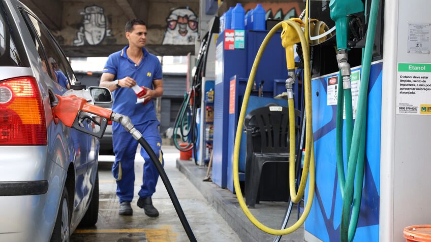 Depois de 2 meses, governo ainda não pagou subvenção ao diesel