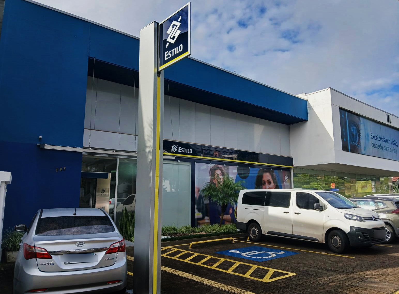 Criminosos tentam invadir agência do Banco do Brasil em Canoas abc+