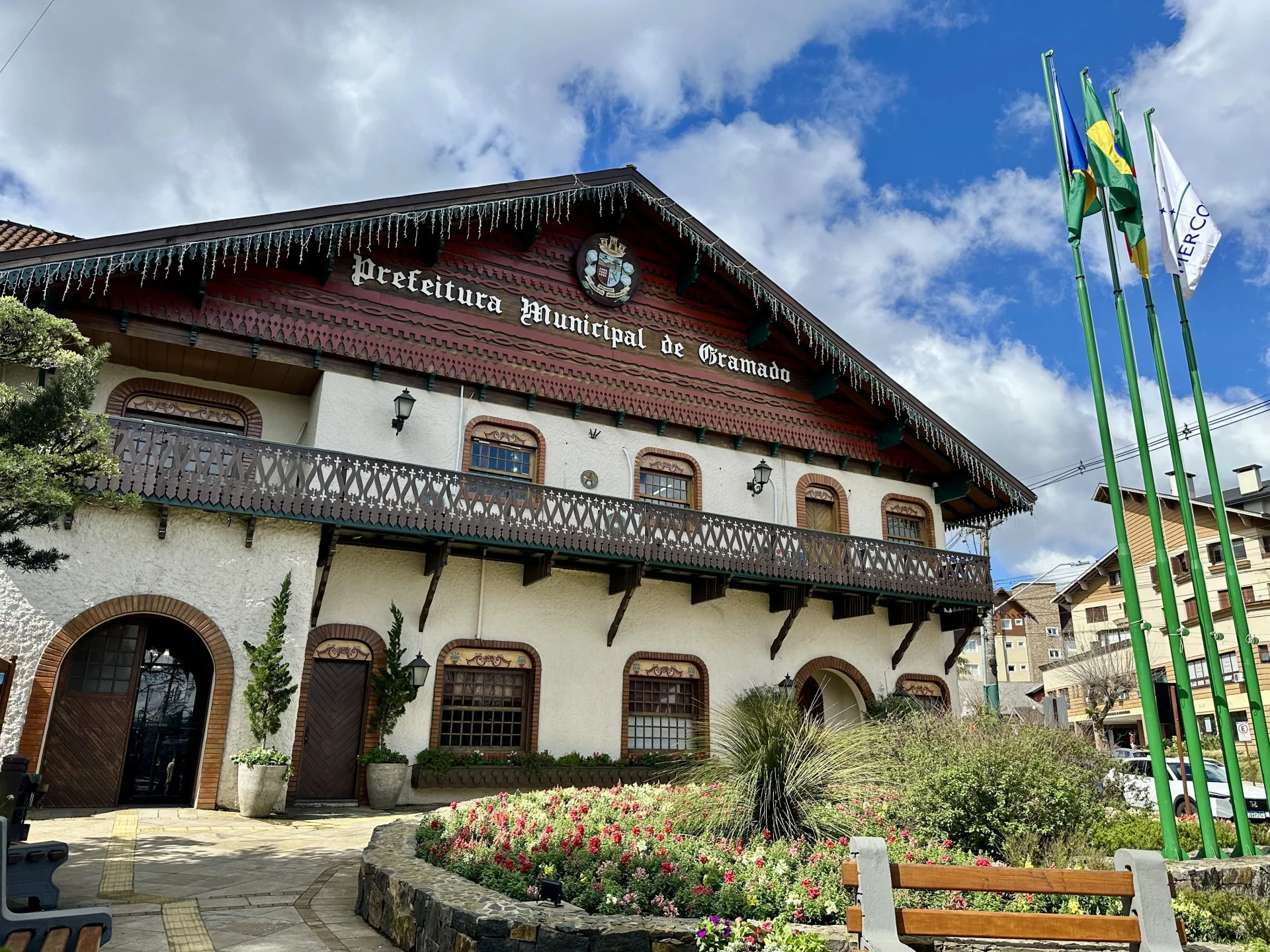Prefeitura inicia processo para rescisão de contrato com empresa responsável pelo concurso público do magistério de Gramado