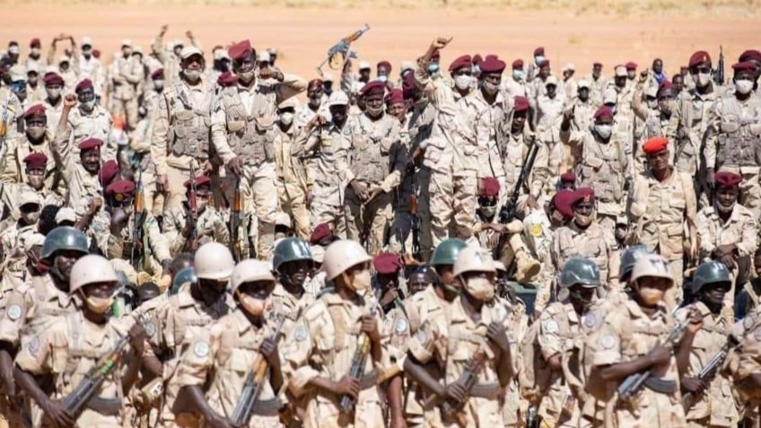 Jornalistas sudaneses arriscam vida para cobrir guerra na região