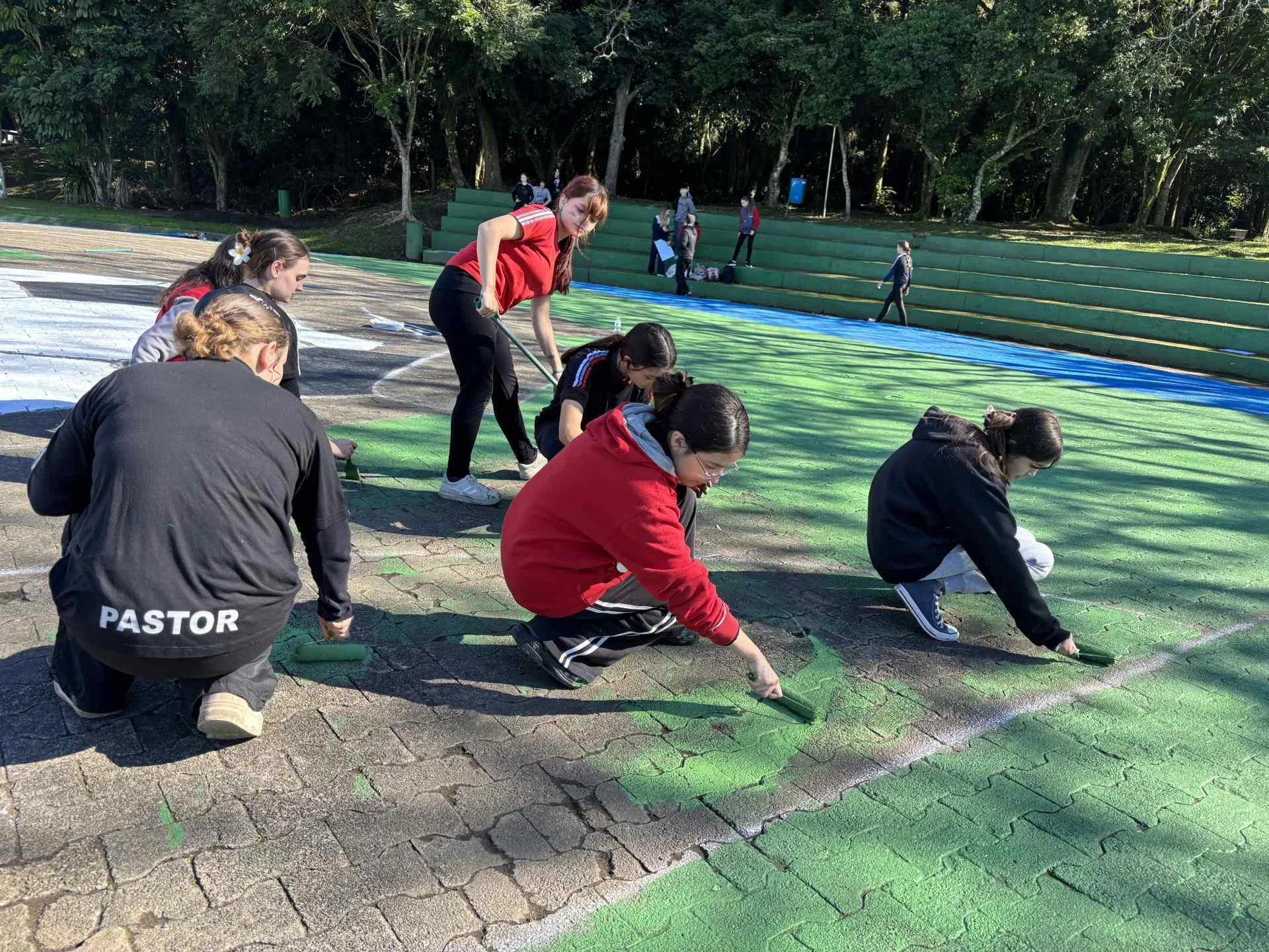 Vai ficar na minha memória para sempre : alunos transformam Parque do Imigrante com pintura inspirada na Copa do Mundo abc+