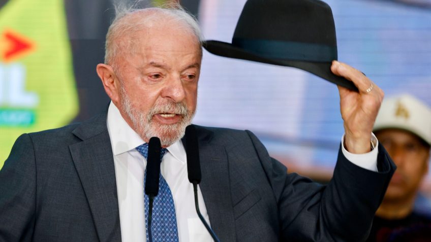 Comitiva de Lula na Cúpula do G7 é oficializada pelo governo