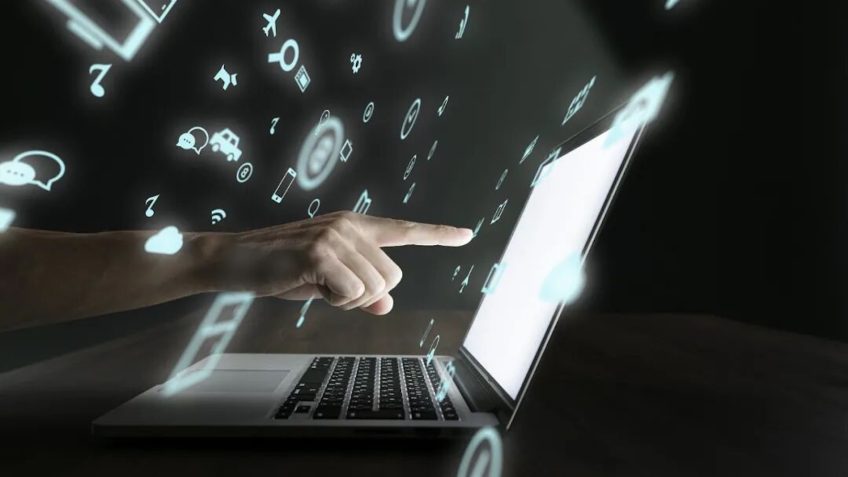 Governo chinês emite alerta sobre espionagem em anúncios online