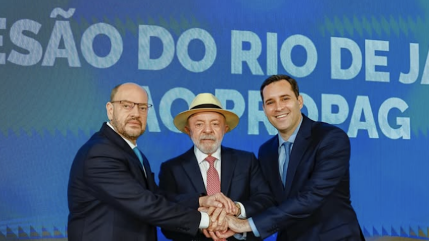 Governo Lula destina R$ 702,9 mi para urbanização de favelas no RJ