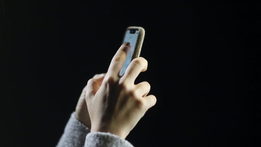 Disque 180 registra aumento de 188% em denúncias de violência digital