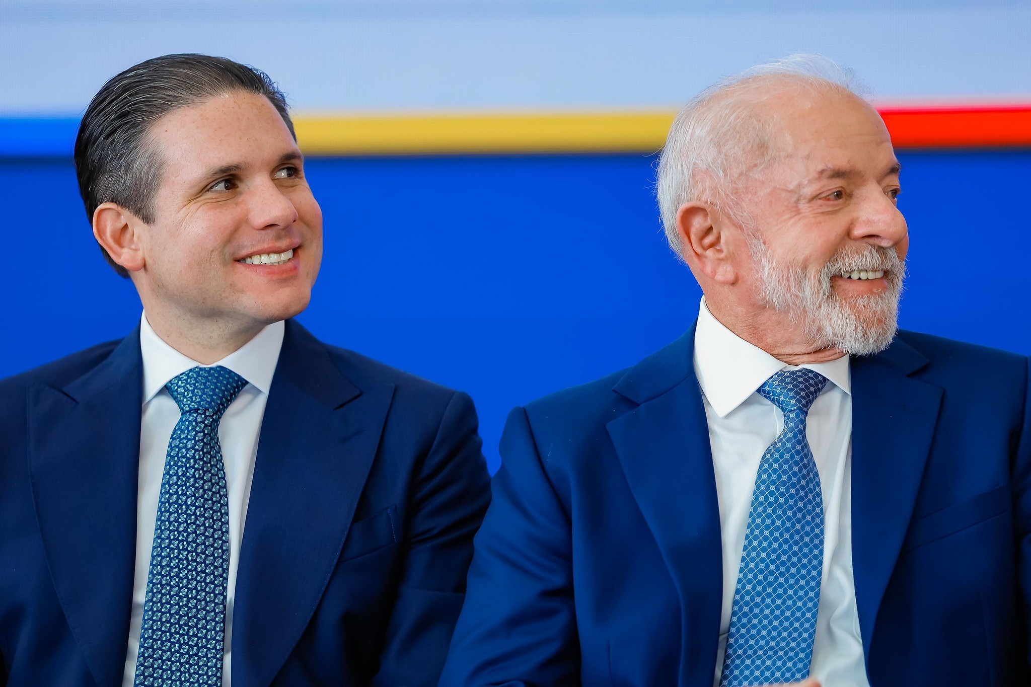 Governo estuda aumentar teto de faturamento do MEI para R$ 140 mil até 2028 G1