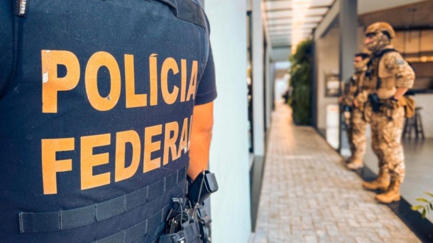 PF investiga esquema de lavagem de dinheiro com compra de veículos