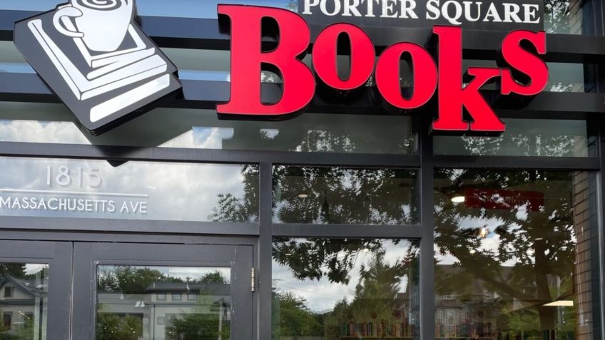 Livraria cria seção de resenhas para suprir vazio deixado por jornais