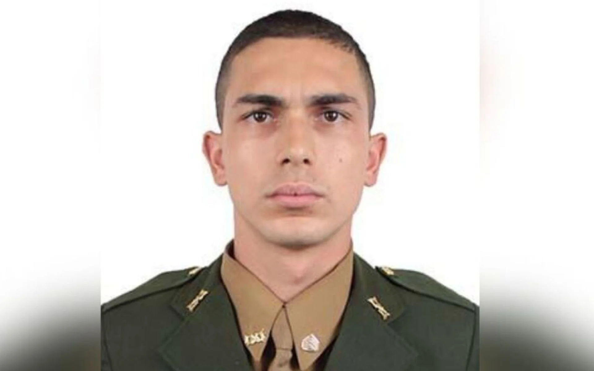 Sargento de 20 anos morre em treinamento com tanque do Exército no RS abc+