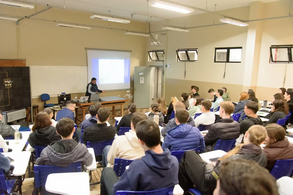 Confira o ranking das melhores escolas públicas e privadas do RS no Enem abc+