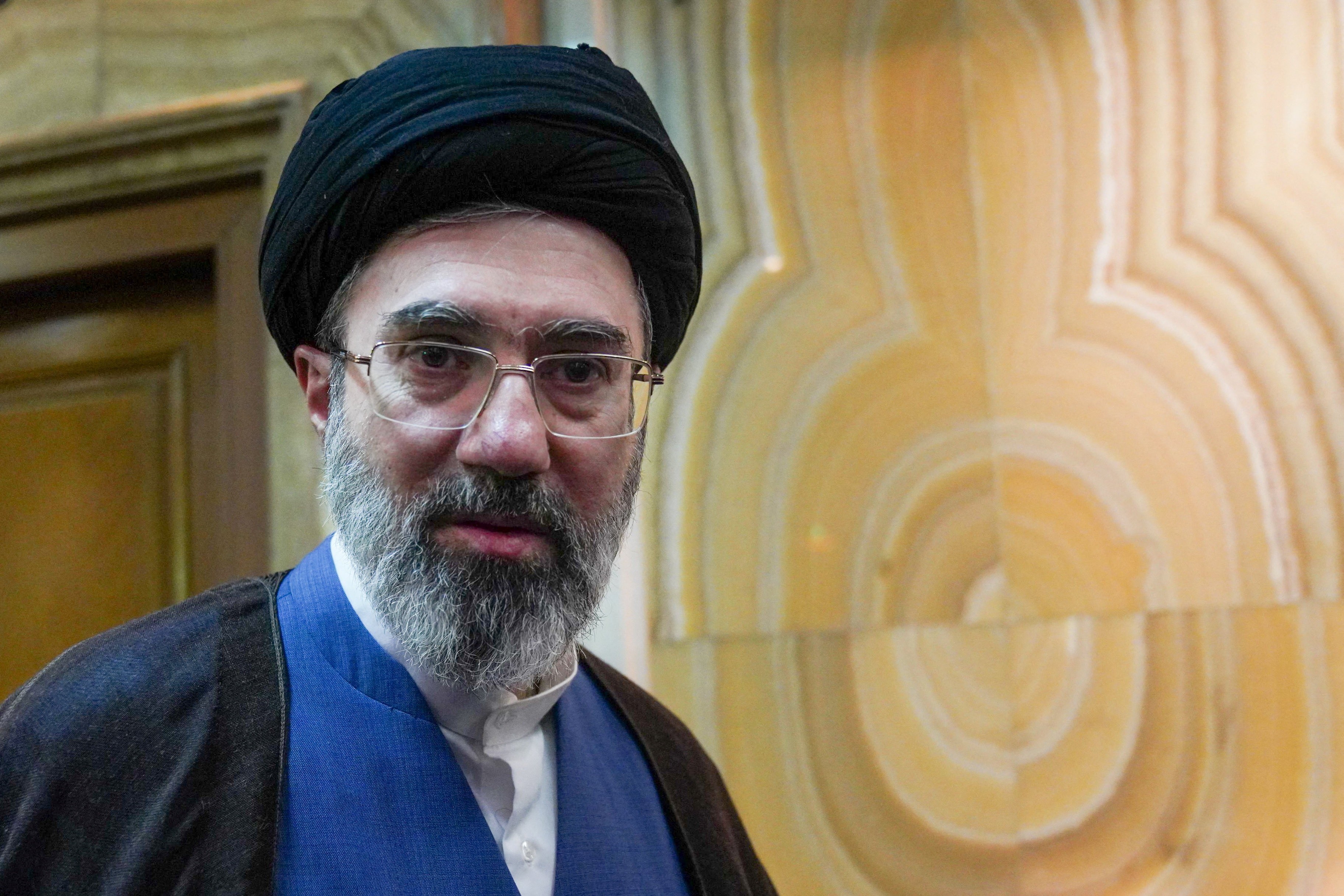 Após funeral de Khamenei, líder supremo do Irã diz que vingança é exigência que deve acontecer G1