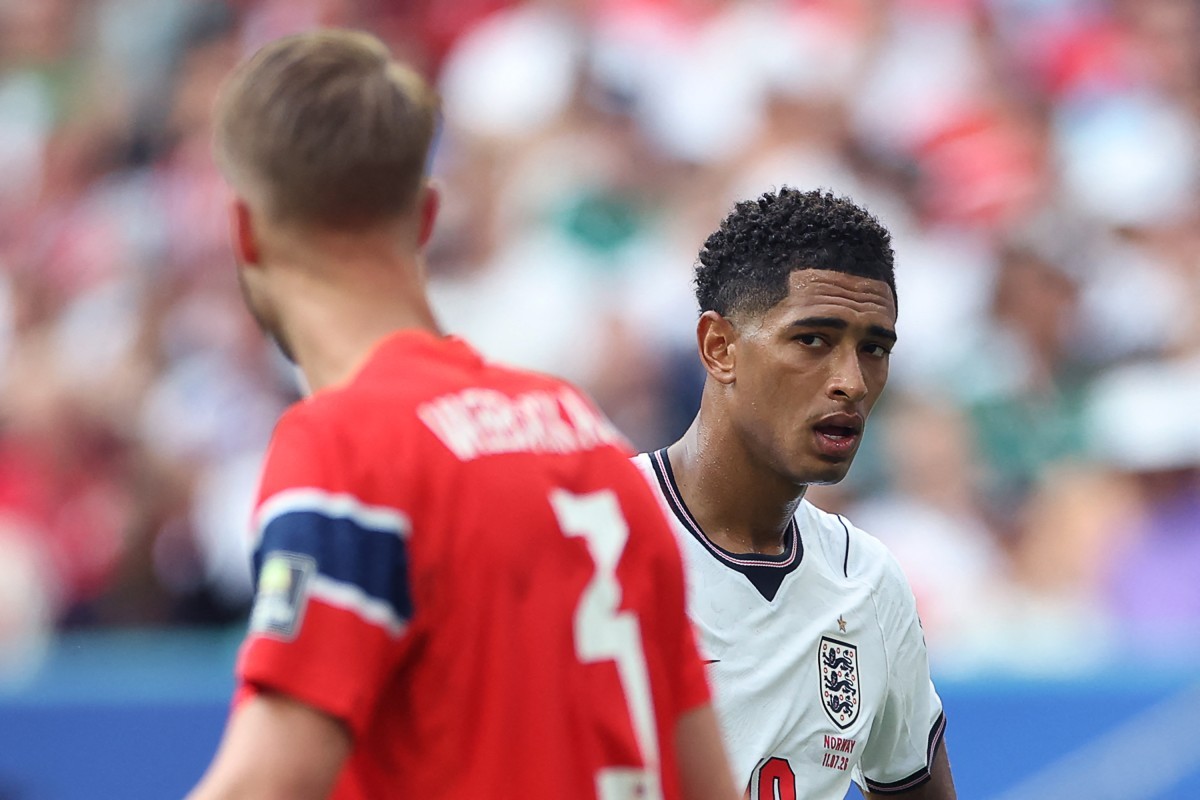 Fifa diz que tecnologia não aponta toque da bola em cabo da câmera no gol da Inglaterra contra Noruega