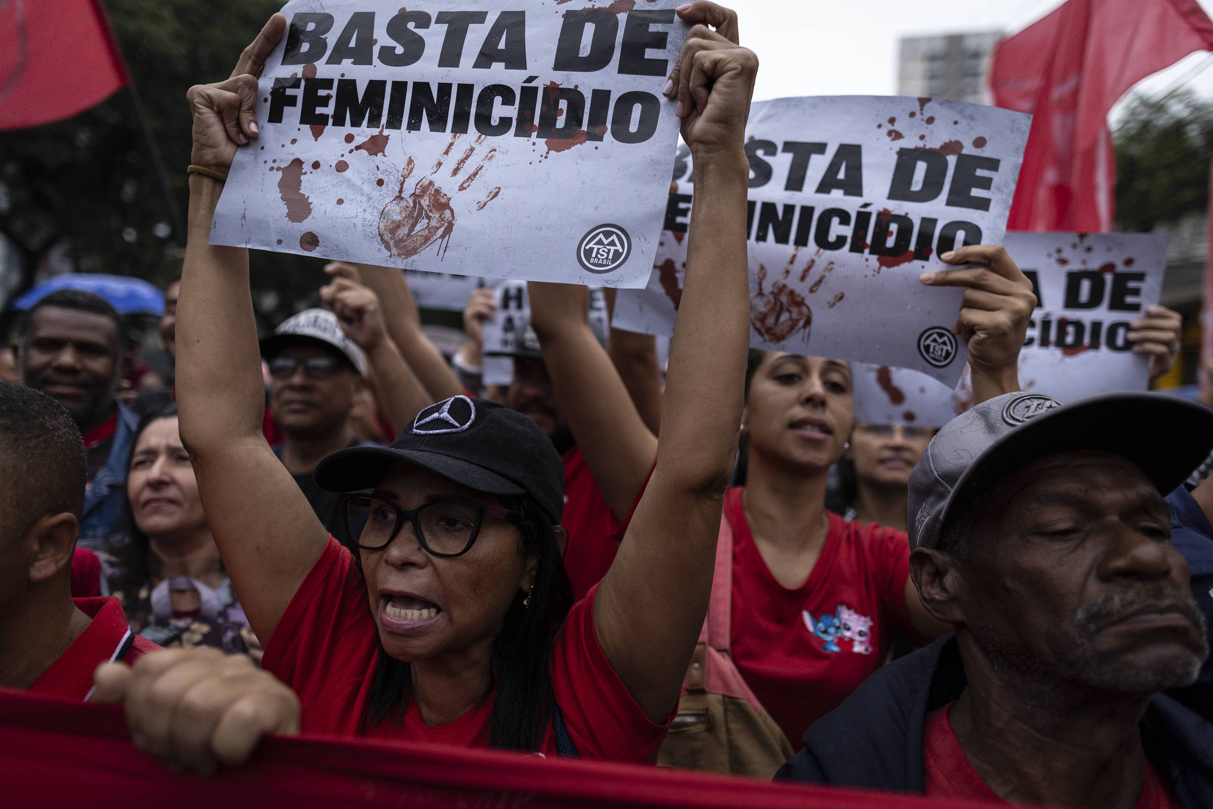 Brasil registra menor taxa de homicídios de mulheres desde 2014, diz Atlas da Violência