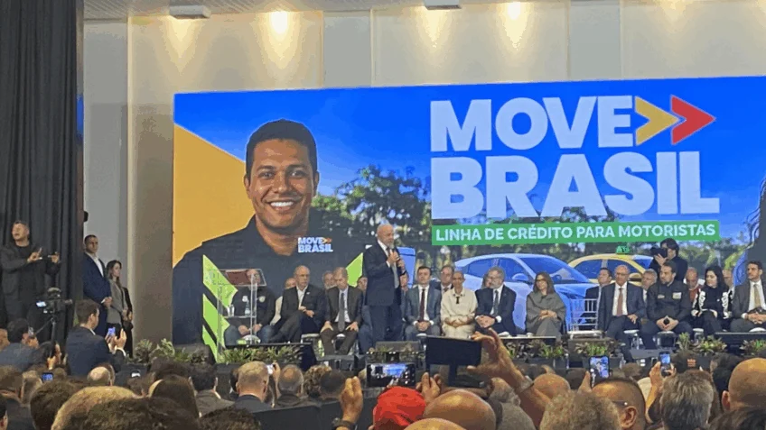 Motoristas têm queda no Serasa Score ao tentar usar Move Brasil