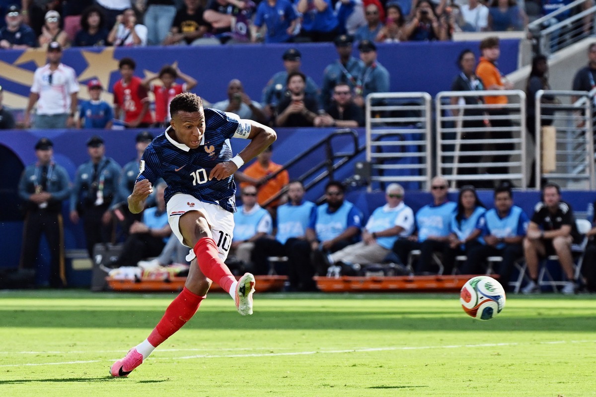Mbappé supera Lloris e se torna o francês com mais jogos em Copas do Mundo