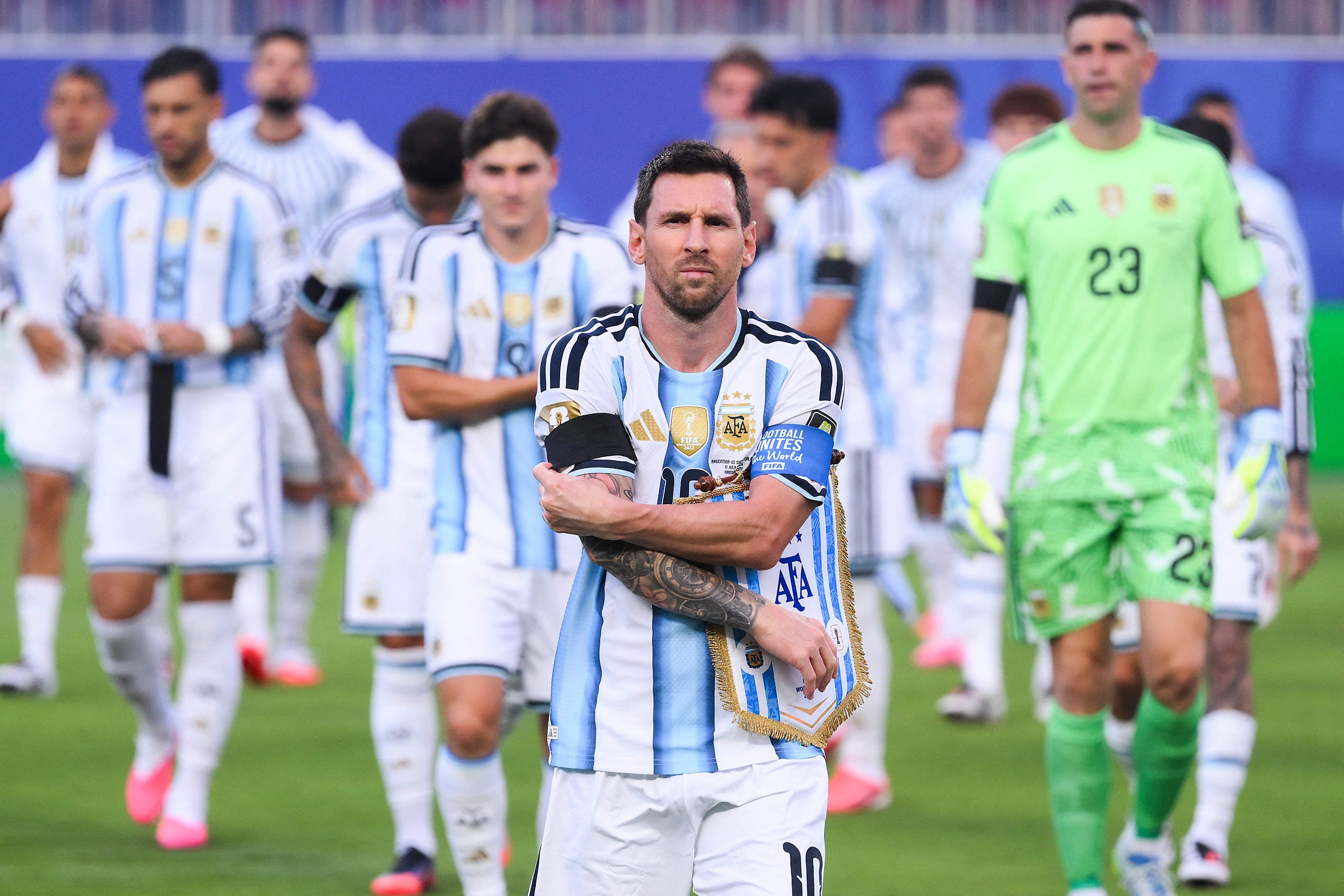 Scaloni faz mistério e pode fazer até quatro mudanças no time titular da Argentina na semifinal contra Inglaterra