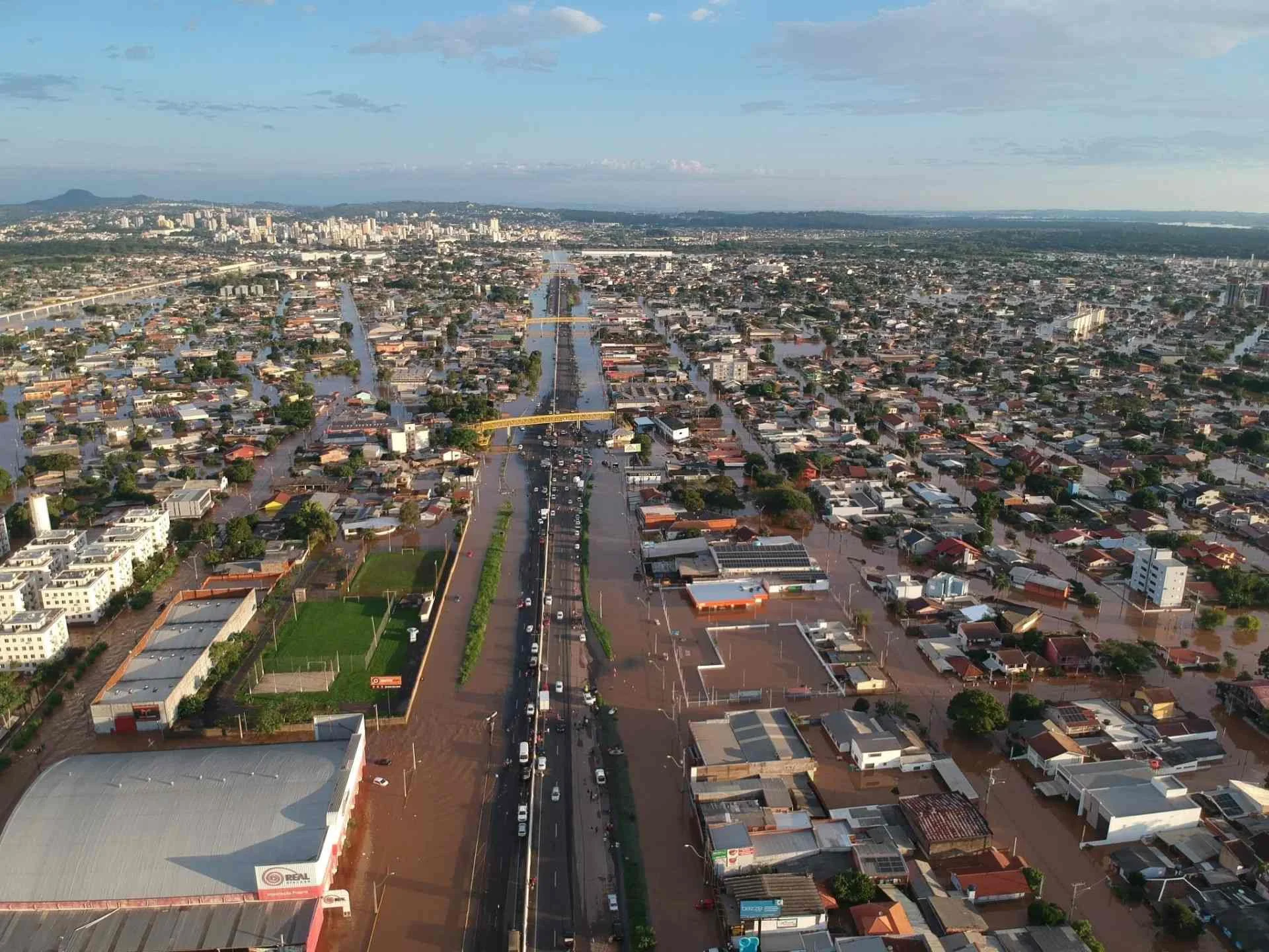 El Niño: Cidades da região ampliam ações perante previsão de onda de tempestades e chuvas intensas abc+