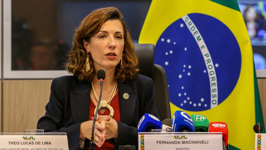 Mudanças climáticas aumentam risco para agricultura familiar, diz ministra