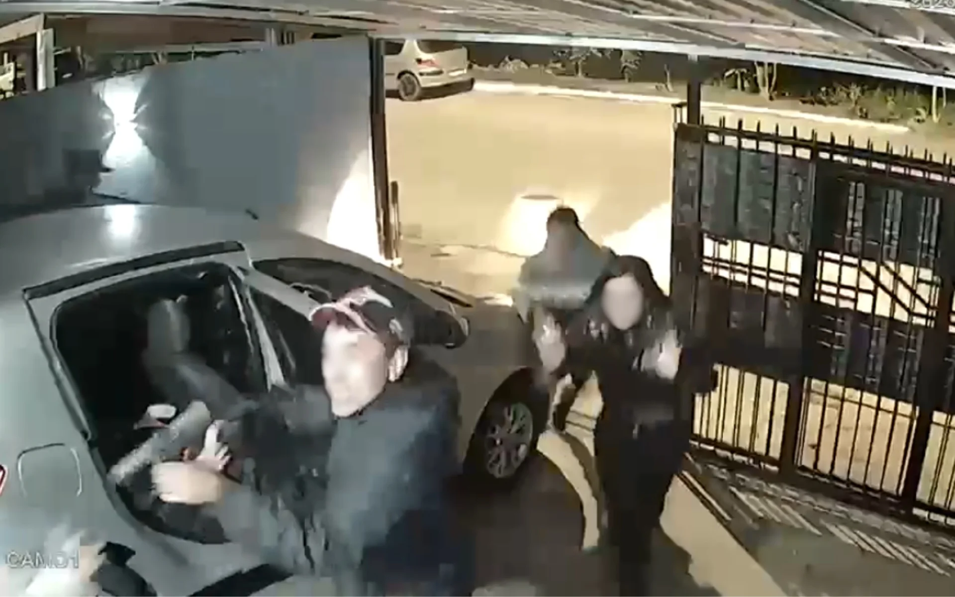 VÍDEO: Assalto violento a família leva à prisão de comparsas no RS um foi achado dormindo com menina de 13 anos abc+