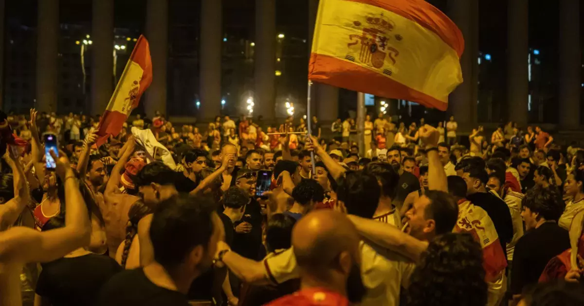 Garoto de 13 anos morre durante comemoração da Espanha pelo título na Copa do Mundo