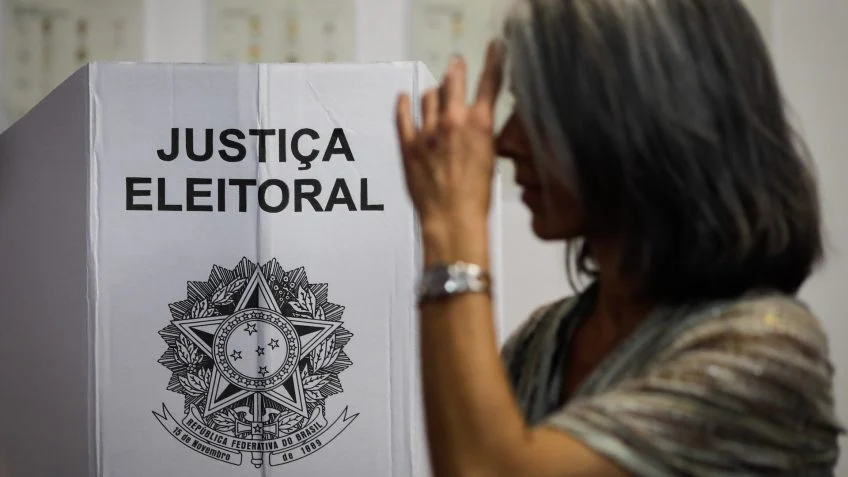 Eleição de 2026 terá recorde de idosos e menos jovens