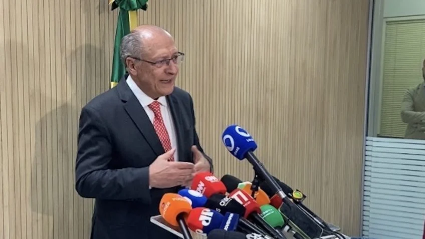 Alckmin nega retaliar EUA por tarifas: Olho por olho os 2 ficam cegos