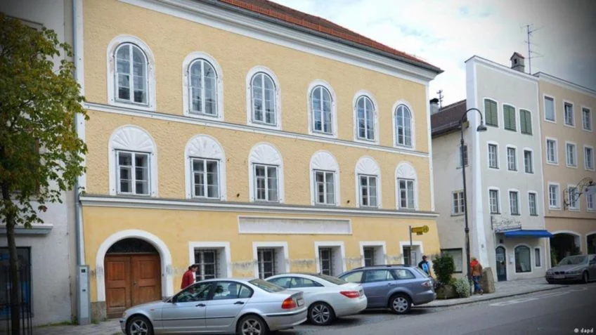 Casa onde Hitler nasceu vira delegacia de polícia na Áustria