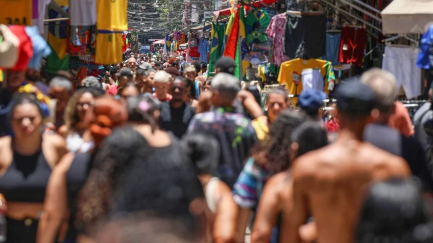 Intenção de Consumo das Famílias cresce 0,1% em julho