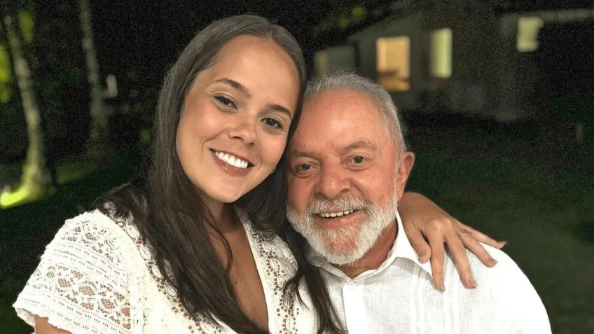 Neta de Lula diz ter sido chamada de burra por homem progressista