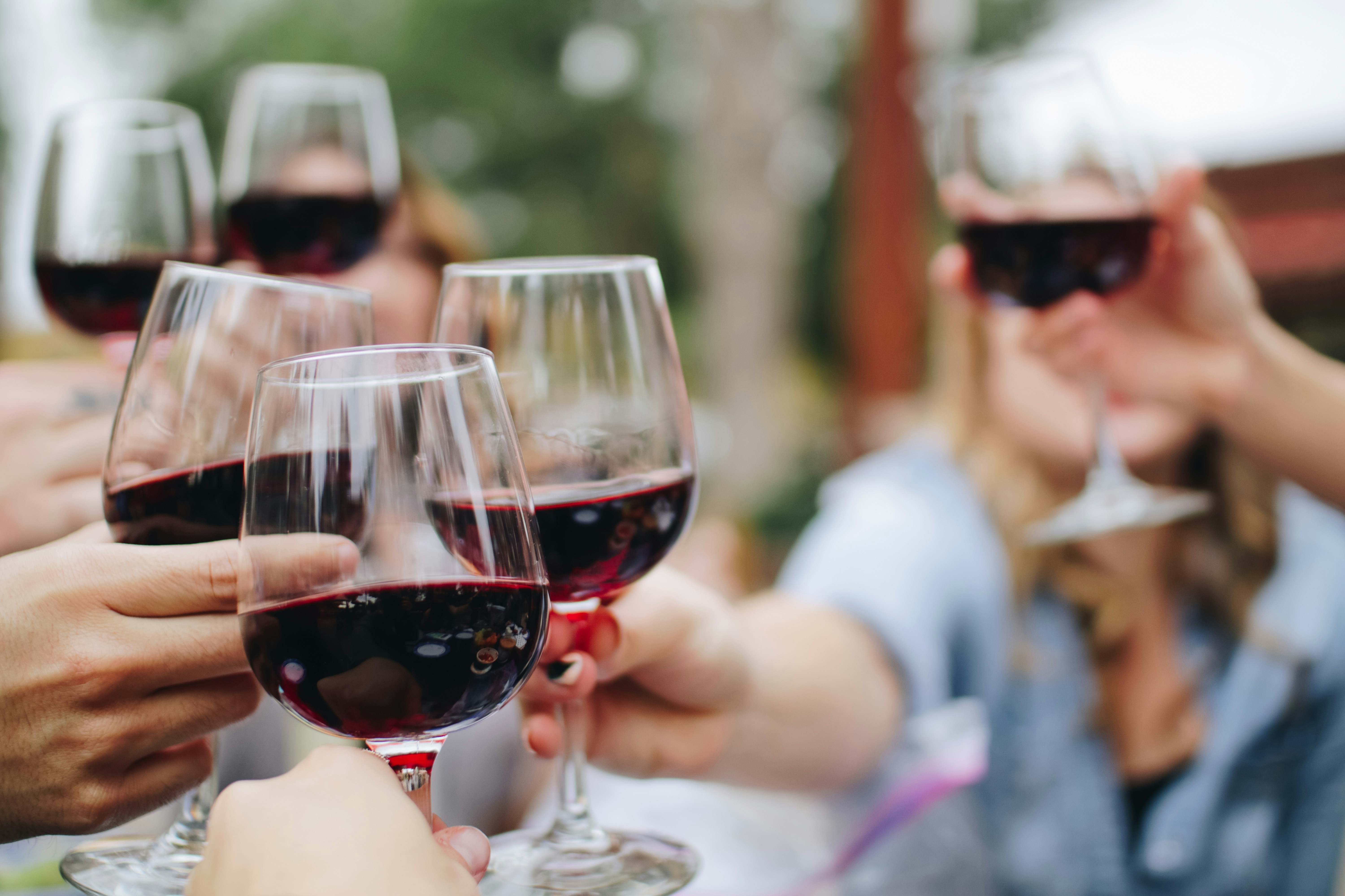 Vinho europeu deve ficar até 20% mais barato com acordo UE-Mercosul, mas redução ainda é tímida G1
