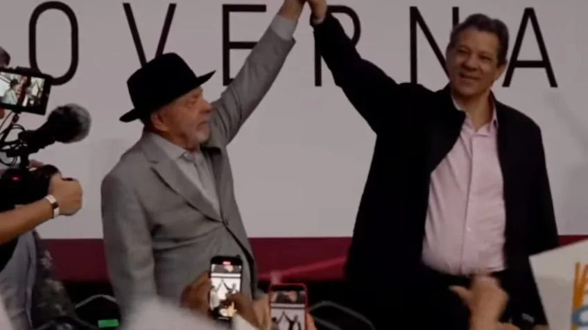 Haddad usa hino da contracultura Coração Tranquilo ao lançar candidatura