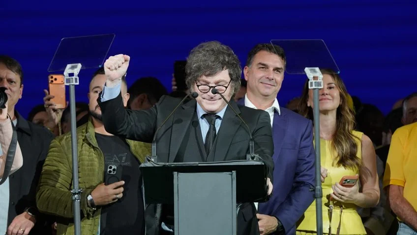 PT diz que Milei desrespeitou instituições brasileiras em evento do PL