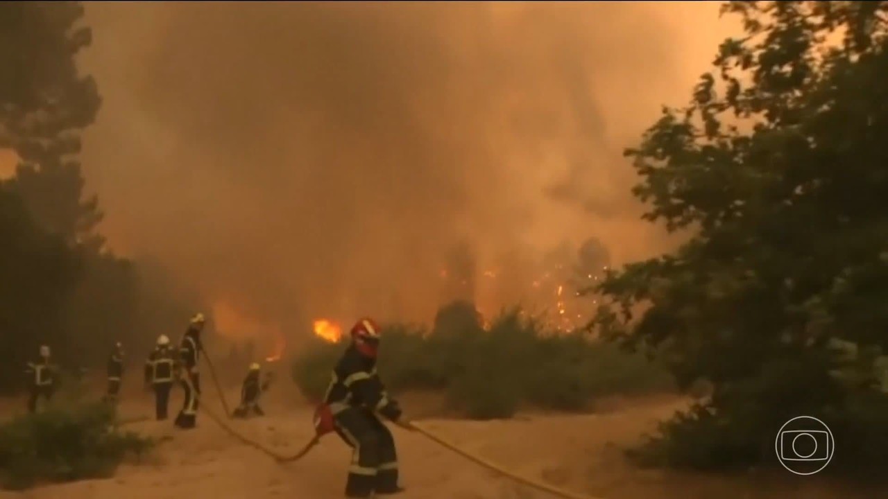 Incêndios históricos na França e Espanha forçam evacuação de 300 mil pessoas G1