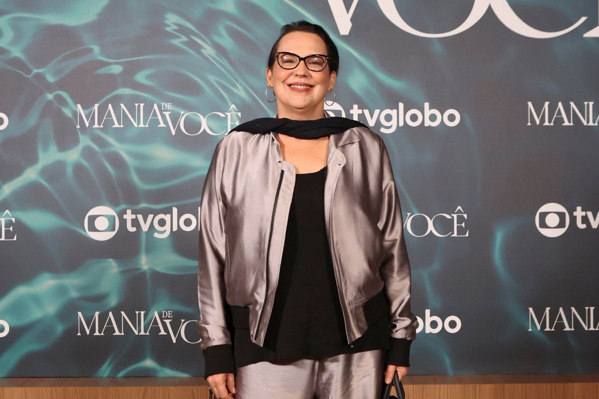 Ana Beatriz Nogueira é internada em hospital do Rio de Janeiro