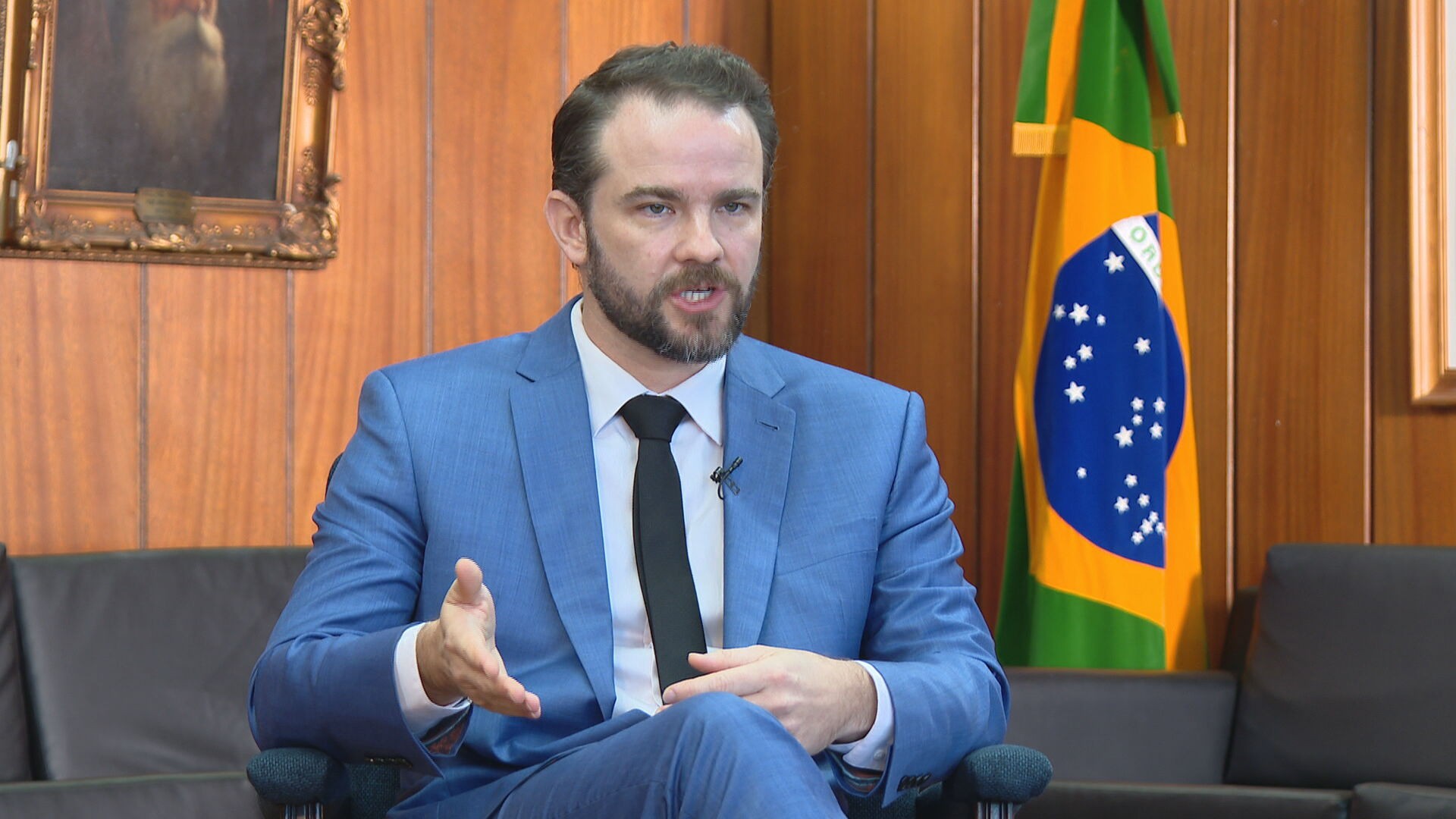 Jornais argentinos destacam fala de Durigan chamando Milei de palhaço G1